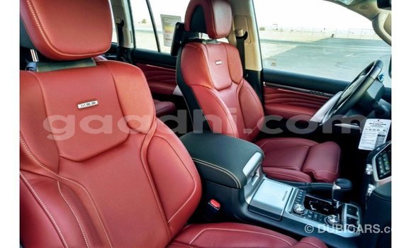 Buy Import Toyota Land Cruiser Black Car in Import - Dubai in Somalia Buy Import Toyota Land Cruiser Black Car in Import - Dubai in Somalia