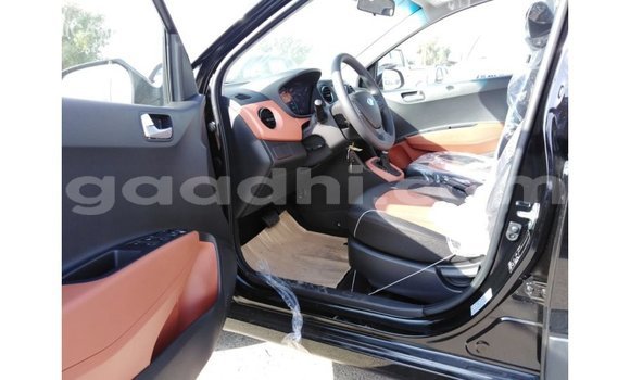 Imported Hyundai i10 Black Makiinaa iti Import - Dubai keessatti Somalia keessatti Imported Hyundai i10 Black Makiinaa iti Import - Dubai keessatti Somalia keessatti