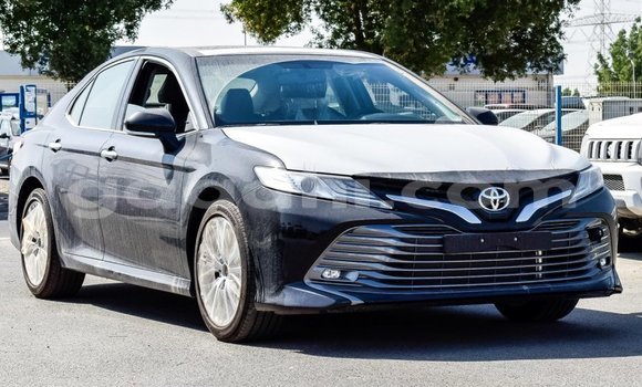 اشتري Imported Toyota Camry أسود سيارة في Import - Dubai في الصومال اشتري Imported Toyota Camry أسود سيارة في Import - Dubai في الصومال