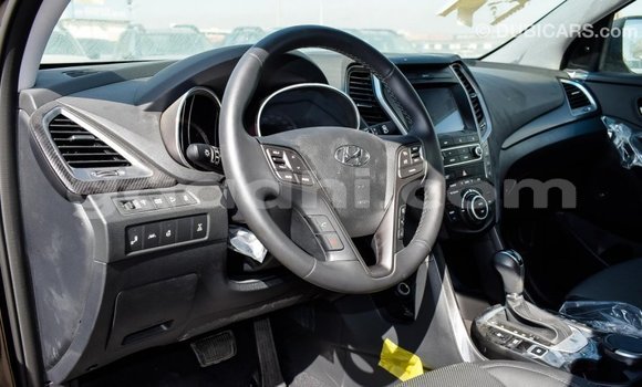 Imported Hyundai Santa Fe Black Makiinaa iti Import - Dubai keessatti Somalia keessatti Imported Hyundai Santa Fe Black Makiinaa iti Import - Dubai keessatti Somalia keessatti