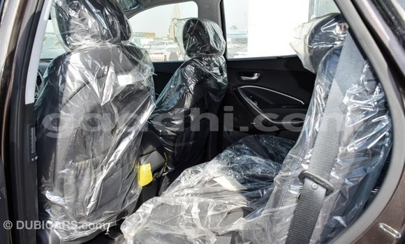 Imported Hyundai Santa Fe Black Makiinaa iti Import - Dubai keessatti Somalia keessatti Imported Hyundai Santa Fe Black Makiinaa iti Import - Dubai keessatti Somalia keessatti