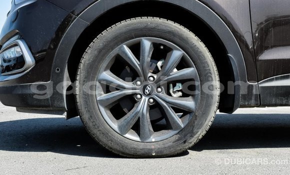 Imported Hyundai Santa Fe Black Makiinaa iti Import - Dubai keessatti Somalia keessatti Imported Hyundai Santa Fe Black Makiinaa iti Import - Dubai keessatti Somalia keessatti
