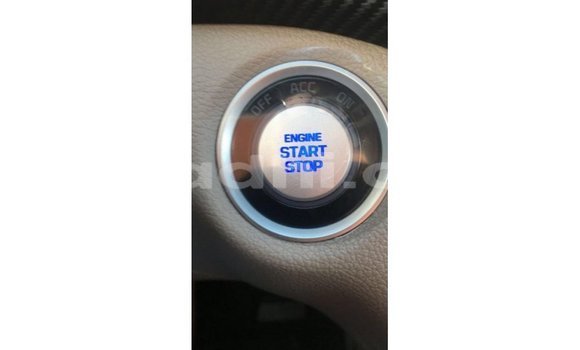 Imported Hyundai Tucson White Makiinaa iti Import - Dubai keessatti Somalia keessatti Imported Hyundai Tucson White Makiinaa iti Import - Dubai keessatti Somalia keessatti