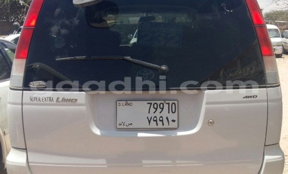 Acheter Occasion Voiture Toyota 4Runner Gris à Hargeysa, Somaliland Acheter Occasion Voiture Toyota 4Runner Gris à Hargeysa, Somaliland