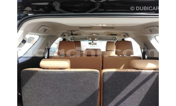 Imported Toyota Fortuner Black Makiinaa iti Import - Dubai keessatti Somalia keessatti Imported Toyota Fortuner Black Makiinaa iti Import - Dubai keessatti Somalia keessatti