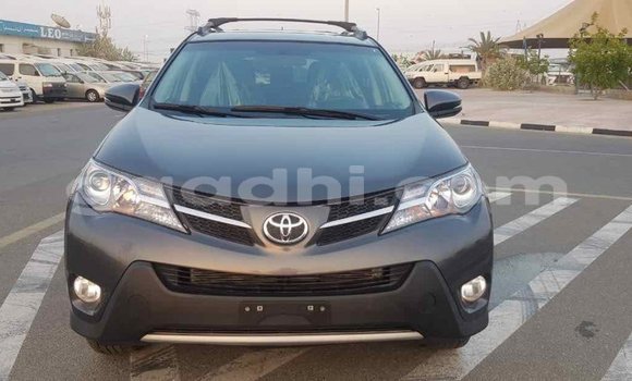 اشتري Imported Toyota Highlander آخر سيارة في Import - Dubai في الصومال اشتري Imported Toyota Highlander آخر سيارة في Import - Dubai في الصومال