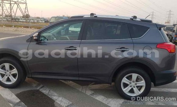 اشتري Imported Toyota Highlander آخر سيارة في Import - Dubai في الصومال اشتري Imported Toyota Highlander آخر سيارة في Import - Dubai في الصومال