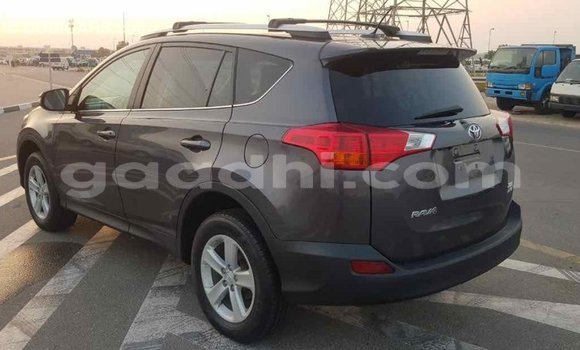 اشتري Imported Toyota Highlander آخر سيارة في Import - Dubai في الصومال اشتري Imported Toyota Highlander آخر سيارة في Import - Dubai في الصومال