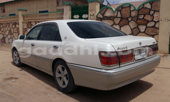 Buy Used Toyota Crown White Car in Hargeysa in Somaliland Buy Used Toyota Crown White Car in Hargeysa in Somaliland
