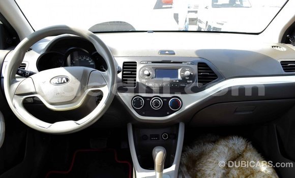 Imported Kia Picanto White Makiinaa iti Import - Dubai keessatti Somalia keessatti Imported Kia Picanto White Makiinaa iti Import - Dubai keessatti Somalia keessatti