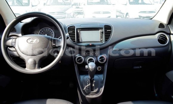 Acheter Import Voiture Hyundai i10 Rouge à Import - Dubai, Somalie Acheter Import Voiture Hyundai i10 Rouge à Import - Dubai, Somalie