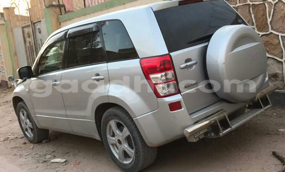 اشتري مستعمل Suzuki Vitara فضة سيارة في هرجيسا في أرض الصومال اشتري مستعمل Suzuki Vitara فضة سيارة في هرجيسا في أرض الصومال