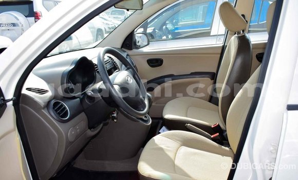 Imported Hyundai i10 White Makiinaa iti Import - Dubai keessatti Somalia keessatti Imported Hyundai i10 White Makiinaa iti Import - Dubai keessatti Somalia keessatti