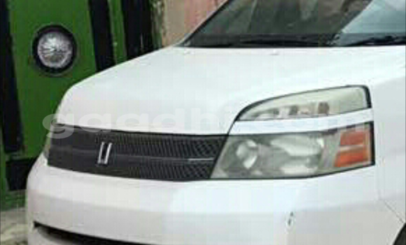 اشتري مستعمل Toyota Voxy أبيض سيارة في هرجيسا في أرض الصومال اشتري مستعمل Toyota Voxy أبيض سيارة في هرجيسا في أرض الصومال