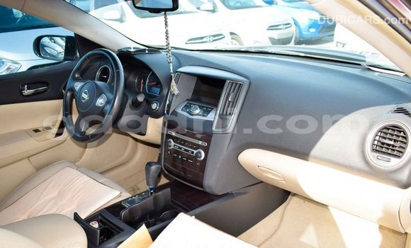 Imported Nissan Maxima Other Makiinaa iti Import - Dubai keessatti Somalia keessatti Imported Nissan Maxima Other Makiinaa iti Import - Dubai keessatti Somalia keessatti