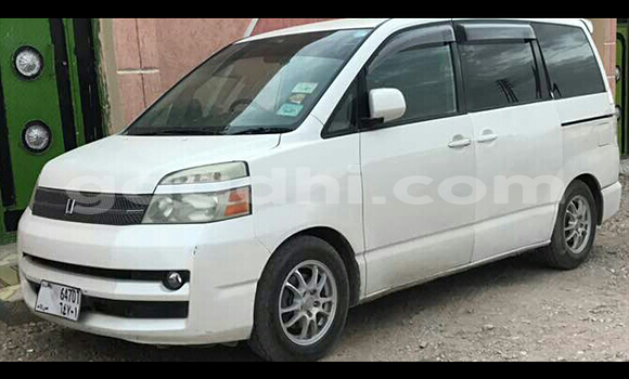 Buy Used Toyota Voxy White Car in Hargeysa in Somaliland Buy Used Toyota Voxy White Car in Hargeysa in Somaliland