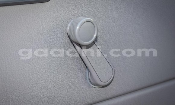 Nunua Mpya Toyota Land Cruiser Nyeupe Gari ndani ya Afgooye nchini Somalia Nunua Mpya Toyota Land Cruiser Nyeupe Gari ndani ya Afgooye nchini Somalia