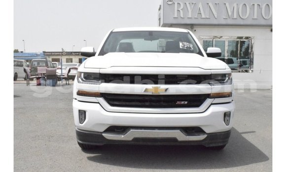 Buy Import Chevrolet Silverado White Car in Import - Dubai in Somalia