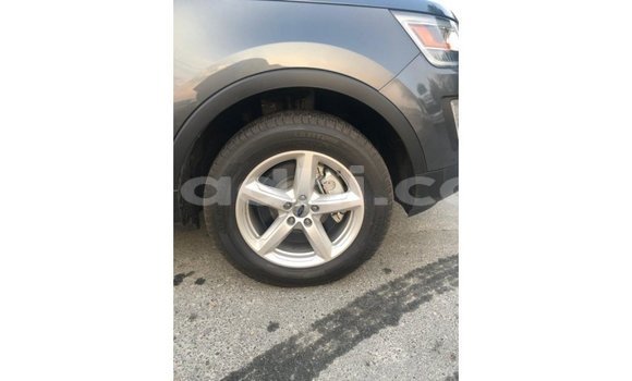 ይግዙ Imported Ford Explorer ሌላ መኪና በ Import - Dubai በ ሶማሊያ ይግዙ Imported Ford Explorer ሌላ መኪና በ Import - Dubai በ ሶማሊያ