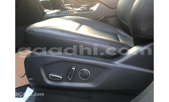 ይግዙ Imported Ford Explorer ሌላ መኪና በ Import - Dubai በ ሶማሊያ ይግዙ Imported Ford Explorer ሌላ መኪና በ Import - Dubai በ ሶማሊያ