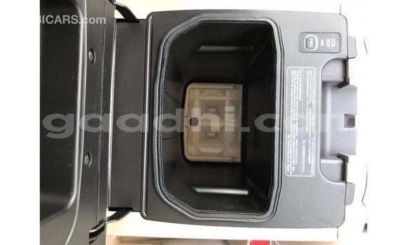 Acheter Import Voiture Toyota Land Cruiser Autre à Import - Dubai, Somalie Acheter Import Voiture Toyota Land Cruiser Autre à Import - Dubai, Somalie