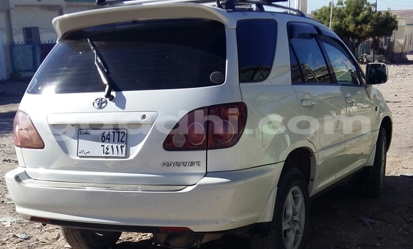 Buy Used Toyota Harrier White Car in Hargeysa in Somaliland Buy Used Toyota Harrier White Car in Hargeysa in Somaliland