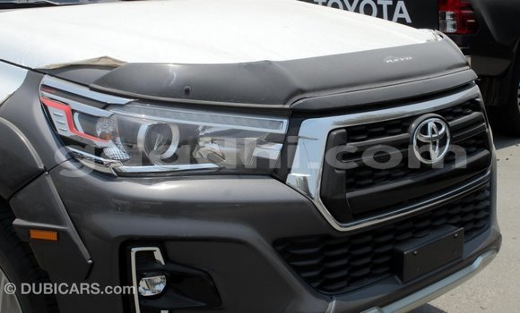 اشتري Imported Toyota Hilux أسود سيارة في Import - Dubai في الصومال اشتري Imported Toyota Hilux أسود سيارة في Import - Dubai في الصومال