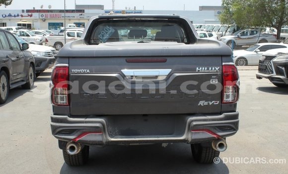 اشتري Imported Toyota Hilux أسود سيارة في Import - Dubai في الصومال اشتري Imported Toyota Hilux أسود سيارة في Import - Dubai في الصومال