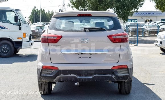 Acheter Import Voiture Hyundai Creta Beige à Import - Dubai, Somalie Acheter Import Voiture Hyundai Creta Beige à Import - Dubai, Somalie