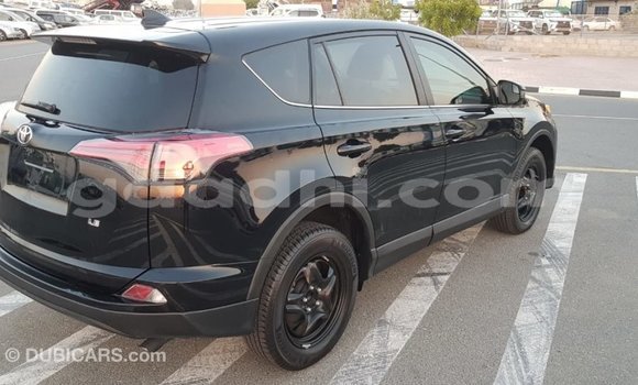 اشتري Imported Toyota HiAce أسود شاحنة في Import - Dubai في الصومال اشتري Imported Toyota HiAce أسود شاحنة في Import - Dubai في الصومال