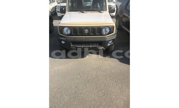 اشتري Imported Suzuki Jimny اللون البيج سيارة في Import - Dubai في الصومال اشتري Imported Suzuki Jimny اللون البيج سيارة في Import - Dubai في الصومال