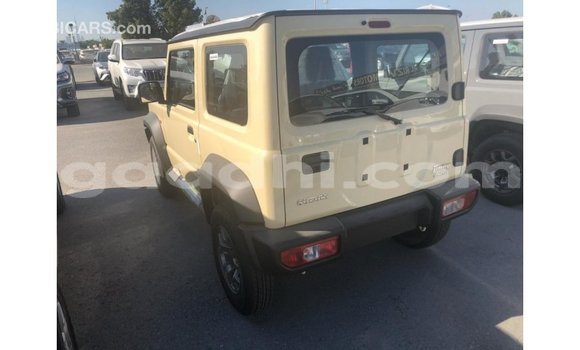 اشتري Imported Suzuki Jimny اللون البيج سيارة في Import - Dubai في الصومال اشتري Imported Suzuki Jimny اللون البيج سيارة في Import - Dubai في الصومال