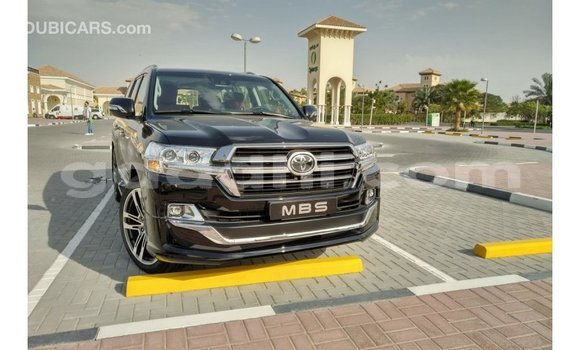 اشتري Imported Toyota Land Cruiser أسود سيارة في Import - Dubai في الصومال اشتري Imported Toyota Land Cruiser أسود سيارة في Import - Dubai في الصومال