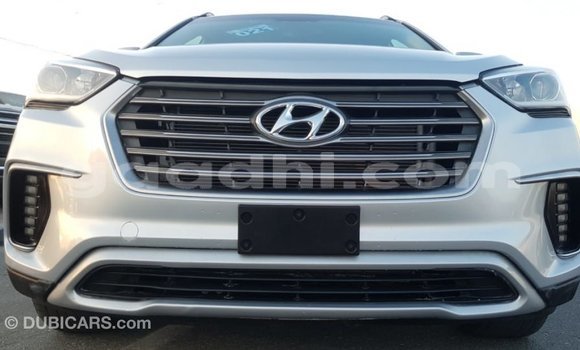 ይግዙ Imported Hyundai Santa Fe ሌላ መኪና በ Import - Dubai በ ሶማሊያ ይግዙ Imported Hyundai Santa Fe ሌላ መኪና በ Import - Dubai በ ሶማሊያ