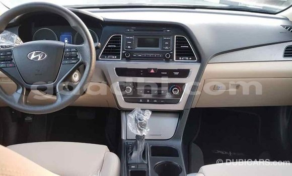 اشتري Imported Hyundai Sonata بنى سيارة في Import - Dubai في الصومال اشتري Imported Hyundai Sonata بنى سيارة في Import - Dubai في الصومال