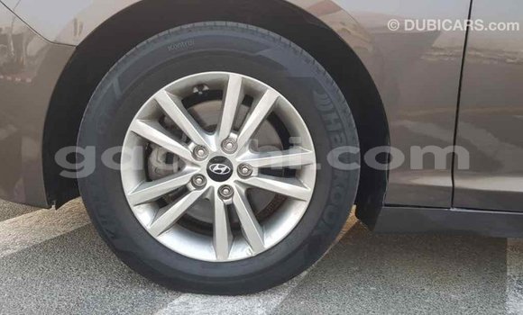 اشتري Imported Hyundai Sonata بنى سيارة في Import - Dubai في الصومال اشتري Imported Hyundai Sonata بنى سيارة في Import - Dubai في الصومال