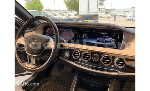 اشتري Imported Mercedes-Benz 190 أبيض سيارة في Import - Dubai في الصومال اشتري Imported Mercedes-Benz 190 أبيض سيارة في Import - Dubai في الصومال