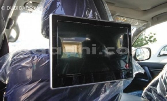 Buy Import Toyota Land Cruiser White Car in Import - Dubai in Somalia Buy Import Toyota Land Cruiser White Car in Import - Dubai in Somalia