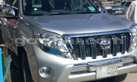 اشتري مستعمل Toyota Prado فضة سيارة في هرجيسا في أرض الصومال اشتري مستعمل Toyota Prado فضة سيارة في هرجيسا في أرض الصومال