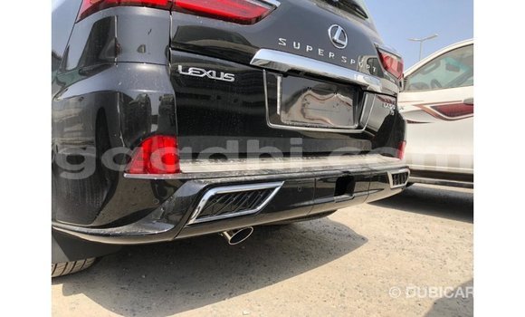 Imported Lexus LX Black Makiinaa iti Import - Dubai keessatti Somalia keessatti Imported Lexus LX Black Makiinaa iti Import - Dubai keessatti Somalia keessatti