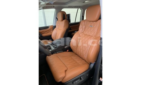 اشتري Imported Lexus LX أسود سيارة في Import - Dubai في الصومال اشتري Imported Lexus LX أسود سيارة في Import - Dubai في الصومال