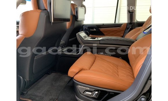 اشتري Imported Lexus LX أسود سيارة في Import - Dubai في الصومال اشتري Imported Lexus LX أسود سيارة في Import - Dubai في الصومال