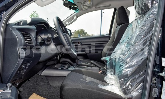 Nunua Mpya Toyota Hilux Nyeusi Gari ndani ya Afgooye nchini Somalia Nunua Mpya Toyota Hilux Nyeusi Gari ndani ya Afgooye nchini Somalia