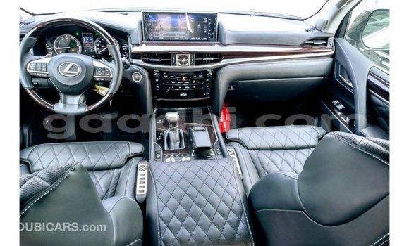 اشتري Imported Lexus LX آخر سيارة في Import - Dubai في الصومال اشتري Imported Lexus LX آخر سيارة في Import - Dubai في الصومال