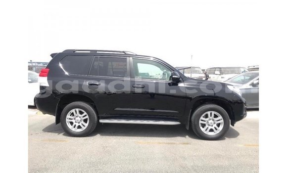 ይግዙ Imported Toyota Land Cruiser ጥቁር መኪና በ Import - Dubai በ ሶማሊያ ይግዙ Imported Toyota Land Cruiser ጥቁር መኪና በ Import - Dubai በ ሶማሊያ