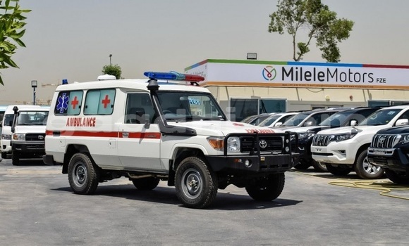 Nunua Mpya Toyota Land Cruiser Nyeupe Gari ndani ya Afgooye nchini Somalia Nunua Mpya Toyota Land Cruiser Nyeupe Gari ndani ya Afgooye nchini Somalia