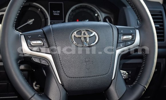 Nunua Mpya Toyota Land Cruiser Nyeupe Gari ndani ya Afgooye nchini Somalia Nunua Mpya Toyota Land Cruiser Nyeupe Gari ndani ya Afgooye nchini Somalia
