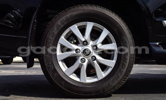 Nunua Mpya Toyota Land Cruiser Nyeusi Gari ndani ya Afgooye nchini Somalia Nunua Mpya Toyota Land Cruiser Nyeusi Gari ndani ya Afgooye nchini Somalia