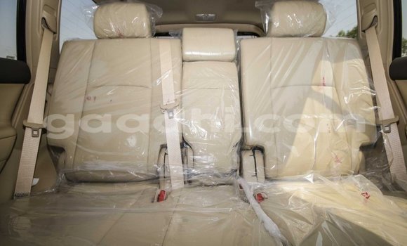 Nunua Mpya Toyota Prado Nyeupe Gari ndani ya Afgooye nchini Somalia Nunua Mpya Toyota Prado Nyeupe Gari ndani ya Afgooye nchini Somalia