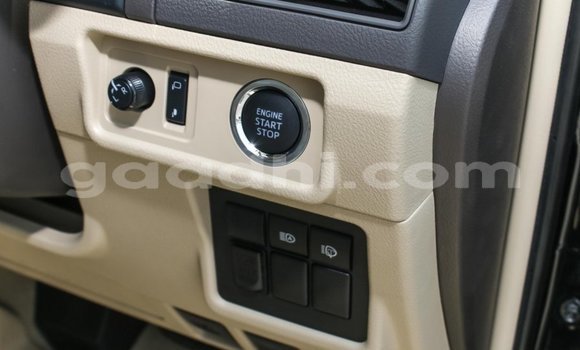 Nunua Mpya Toyota Prado Nyeusi Gari ndani ya Afgooye nchini Somalia Nunua Mpya Toyota Prado Nyeusi Gari ndani ya Afgooye nchini Somalia